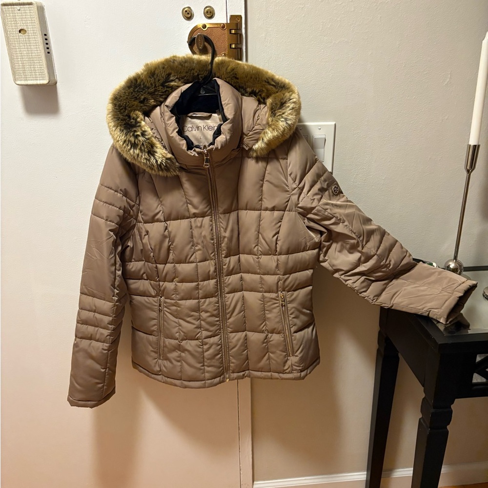 Taupe Calvin Klein Puffer Jacket with removable fur collar.  Large (true size)